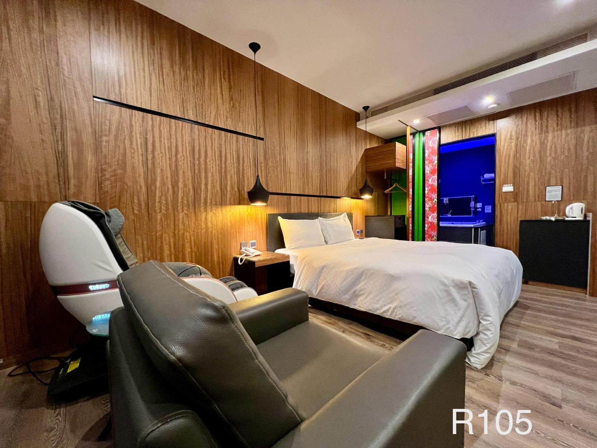 Catwalk Motel -Tainan Luaran gambar