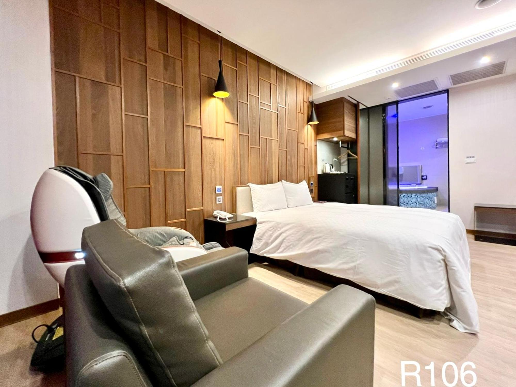 Catwalk Motel -Tainan Luaran gambar
